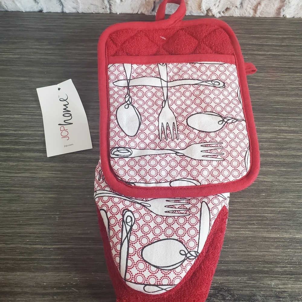 JCP Home Red Potholders Fork & Spoon Design Set Of 2, Holder And Oven Mitt NEW‎